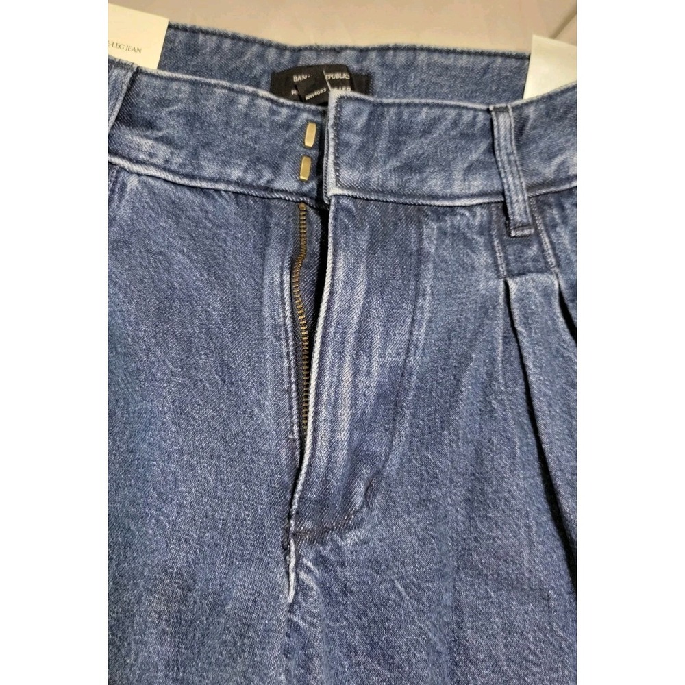 Banana Republic Women's Size 28 High-Rise Wide Leg Pleated Jeans Medium Wash - Picture 2 of 16